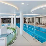 Polanki Aqua Premium - Bezplatny Parking Baseny Sauny Bawialnia Silownia Kolobrzeg