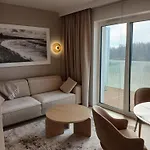 Polanki Aqua Premium - Bezplatny Parking Baseny Sauny Bawialnia Silownia * Kolobrzeg