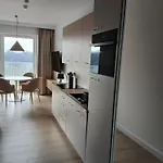 Apartman Polanki Aqua Premium - Bezplatny Parking Baseny Sauny Bawialnia Silownia *