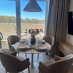 Polanki Aqua Premium - Bezplatny Parking Baseny Sauny Bawialnia Silownia Apartman Kołobrzeg