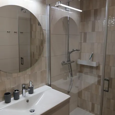 Polanki Aqua Premium - Bezplatny Parking Baseny Sauny Bawialnia Silownia