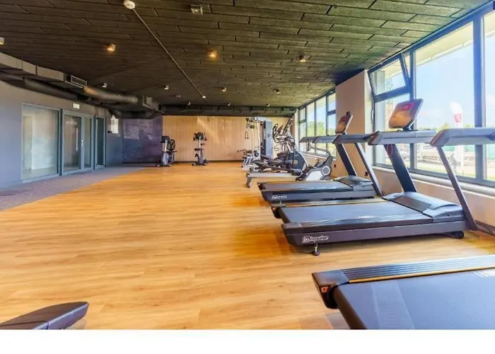 Polanki Aqua Premium - Bezplatny Parking Baseny Sauny Bawialnia Silownia * Kołobrzeg